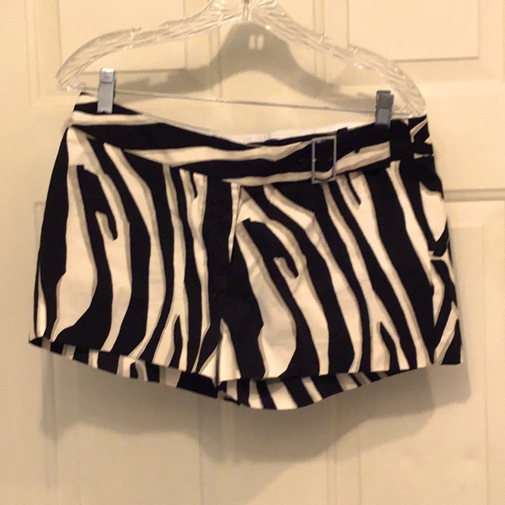 NWOT-Express cute shorts size 10